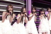 乃木坂46さん、CDTVの生出演でナマ脚がチラりwwwwwww