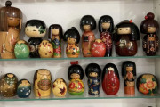 外国人の母親がコレクションしてるこけし人形、素敵すぎると話題に