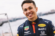 レッドブルのマルコ博士、アルボンの将来を気にしつつも「開発ドライバーとして優秀なので引き留めたい」