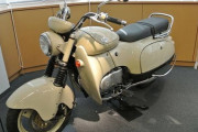 メーカーはなんでこういうバイク生産せんのや？