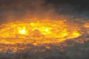 いまにもゴジラが出てきそう！メキシコ湾の海中パイプライン火災