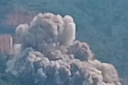 【悲報】中国のロケット、地上燃焼試験中になぜか発射され爆発