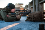 フランス陸軍が都市型戦闘施設で数週間に及ぶ実戦を想定した訓練を実施…小隊狙撃兵が部隊を支援！