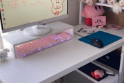 【画像】カービィ好き女子のPC部屋、公開されるｗｗｗｗｗ