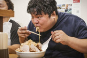 【悲報】カット多用してる大食いYouTuberｗｗｗｗｗｗ