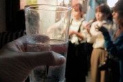 【新型コロナ】東京の居酒屋店主が「意地でも営業する」理由がこちら・・・