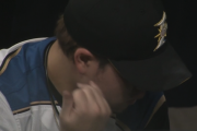 【悲報】日ハム堀くん、泣く