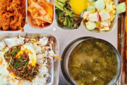 【画像多数】外国人「なんて美味しそうな給食なんだ！韓国が羨ましい！」外国人が感動した韓国給食がこちら‥　韓国の反応