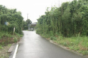佐賀市の道路脇で女子高生の切腹遺体が見つかる　警察は自殺と判断