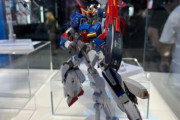 「そこ開くの初めて見た…」ゼータガンダムの新立体物に今回も大議論！？