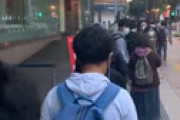 【動画】 ポケセン名古屋の行列がエグいことになっていると話題に 「えぐすぎ」「地獄」「これどこまで列並んでるの・・」
