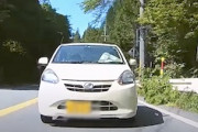 【岐阜】一体何が！？ 不穏な軽自動車が自爆横転してしまう車載。