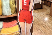 【悲報】『ハイキュー!!』の等身大パネル、酷すぎる誤解を受けてしまう