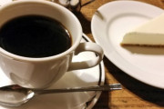 コーヒー屋さんのコーヒーの値段高すぎてワロタｗｗｗｗｗｗｗｗｗ