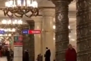 一度行ってみたい。サンクトペテルブルグにある世界で最も美しい地下鉄駅のひとつ。海外の反応