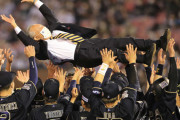 【朗報】オリックス宮内オーナー(87)、2年連続の胴上げ