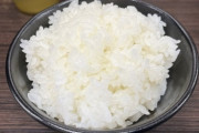 【悲報】日本、古米をありがたく食う層とほくほくの新米を食う層に分かれるwwwww
