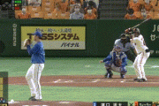 【巨人対DeNA8回戦】巨人・ウィーラー、１点差に詰め寄る第４号ソロホームラン！DeNA濱口はまたも６回途中で降板