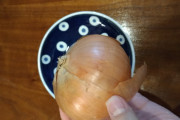 【画像】お腹減ったから適当に夜食作るよ！！???
