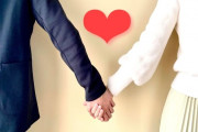 付き合ってない男女が手を繋ぐとき、どういうきっかけで手繋ぐ？