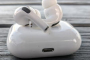 【製品】Apple、10月19日のイベントで｢AirPods mini｣を発表か － 小型デザインでANC搭載