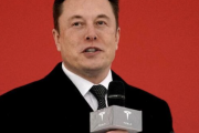 イーロン・マスク「マンUを買うよ！」