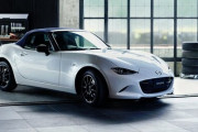 マツダ『ロードスター』『ロードスターRF』を改良、軽量モデルを正式発表！