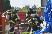 リチウムイオン電池のリサイクル実験中に爆発、１人死亡　電池を高温の炉に投入後、小型焼成炉が爆発　青森・三沢市
