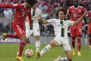 【海外の反応】「言葉が出ないよ..」日本代表に激震！板倉滉、負傷でW杯出場に黄色信号！海外の日本ファンもショック！