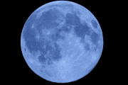 本日ハロウィンの夜は満月「ブルームーン」！見ると、幸せになれるぞおおおお！！