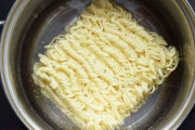 【悲報】袋麺、地味にめんどい説。