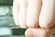 【悲報】炎属性が最強の作品存在しない