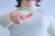 嫁が余裕なくてずっと怒りモードで辛い　第2子なんて作るんじゃなかった　もともと1人居れば俺は良かったし(経済的にも)嫁がどうしてもというから頑張ったのに