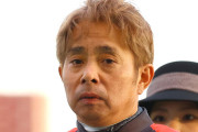 【競馬】騎乗停止の岩田康誠騎手　競馬場間移動中にYouTubeで音楽鑑賞した事が原因