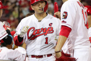 カープ誠也2発3打点＆猛打賞！龍馬先制2ラン！坂倉2安打2打点！林3打点！九里4.1回5失点KOも矢崎ら無失点リレー！15安打12得点で圧勝！【広島12-5中日/試合結果】