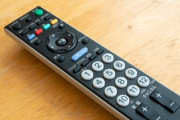 【衝撃】若者の約半数が「テレビを見ていない」衝撃的なデータに共感集まる