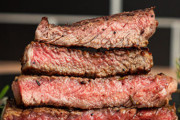 Z世代のステーキ離れ 「いっぱい噛まないといけないから疲れる」