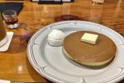 【速報】ワイゲイ、1人でパンケーキを爆食中ｗｗｗｗｗ