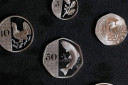 【画像】英国の新硬貨がこちら