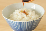 【悲報】貧困ワイ、とうとう「醤油ご飯」に辿り着いてしまう