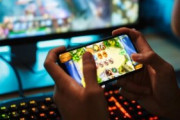 外出自粛で巣ごもりゲーマーが増える→ゲーム代行業がうまくいかず嘘をつき家賃滞納、逮捕ｗｗｗｗ