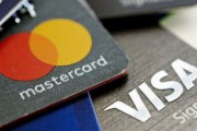 VISAとマスター、ロシアでカード決済停止