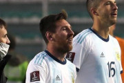 【アルゼンチン代表】メッシが「このハゲ」怒る！試合後のもみ合いが話題