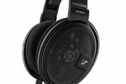 【ヘッドホン】HD660SをDAPで聞いてる人って居る？