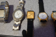 古い腕時計詳しい人いる？