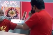 【悲報】迷惑系YouTuberへずまりゅう、ラーメン屋で真面目に働いているところを撮られるｗｗｗｗ