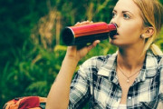 【イラっとする】彼が持参した水筒、「飲む？」って言われたから素直に飲んだら、彼氏が一言…