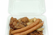 【速報】セブン、ザンギ弁当を発売。ソーセージ、ポテトフライ、焼きそばを組み合わせ４６０円