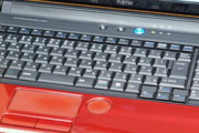 【画像】文字通りのPC机が発売される