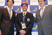 カープドラ1黒原拓未(関学大)に指名挨拶！「新人王を目標に」と力強く誓う